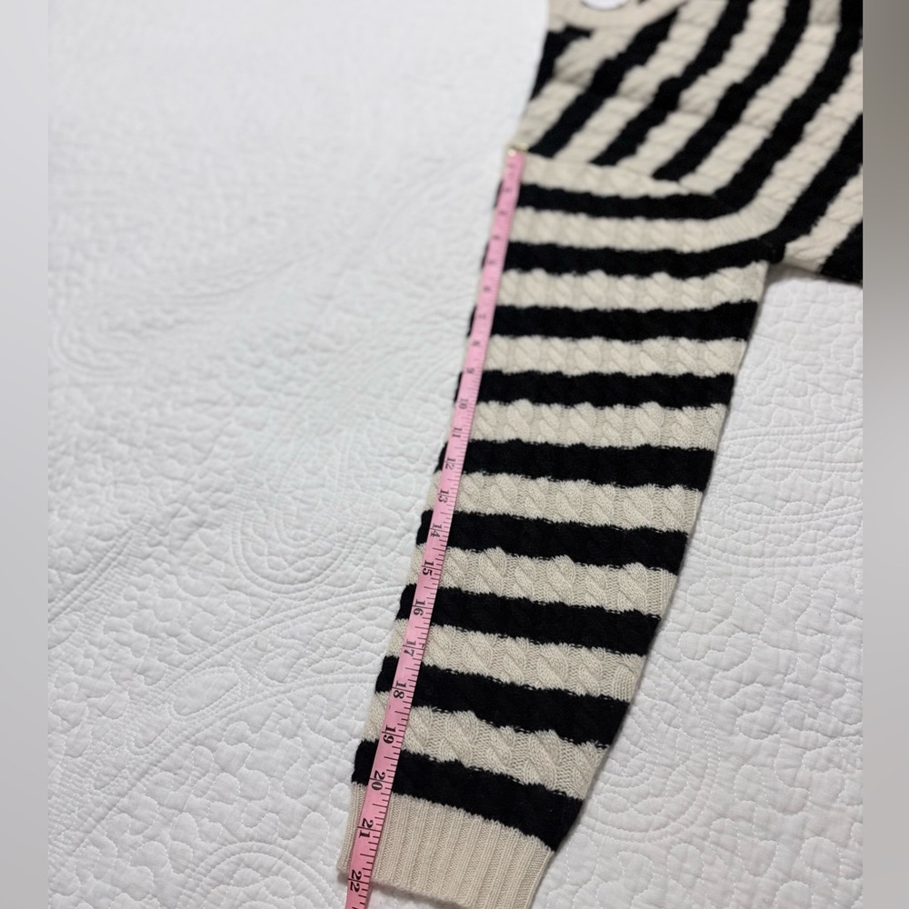 J. Crew cashmere cable-knit crewneck sweater in black and ivory stripe, size L - Picture 8 of 11